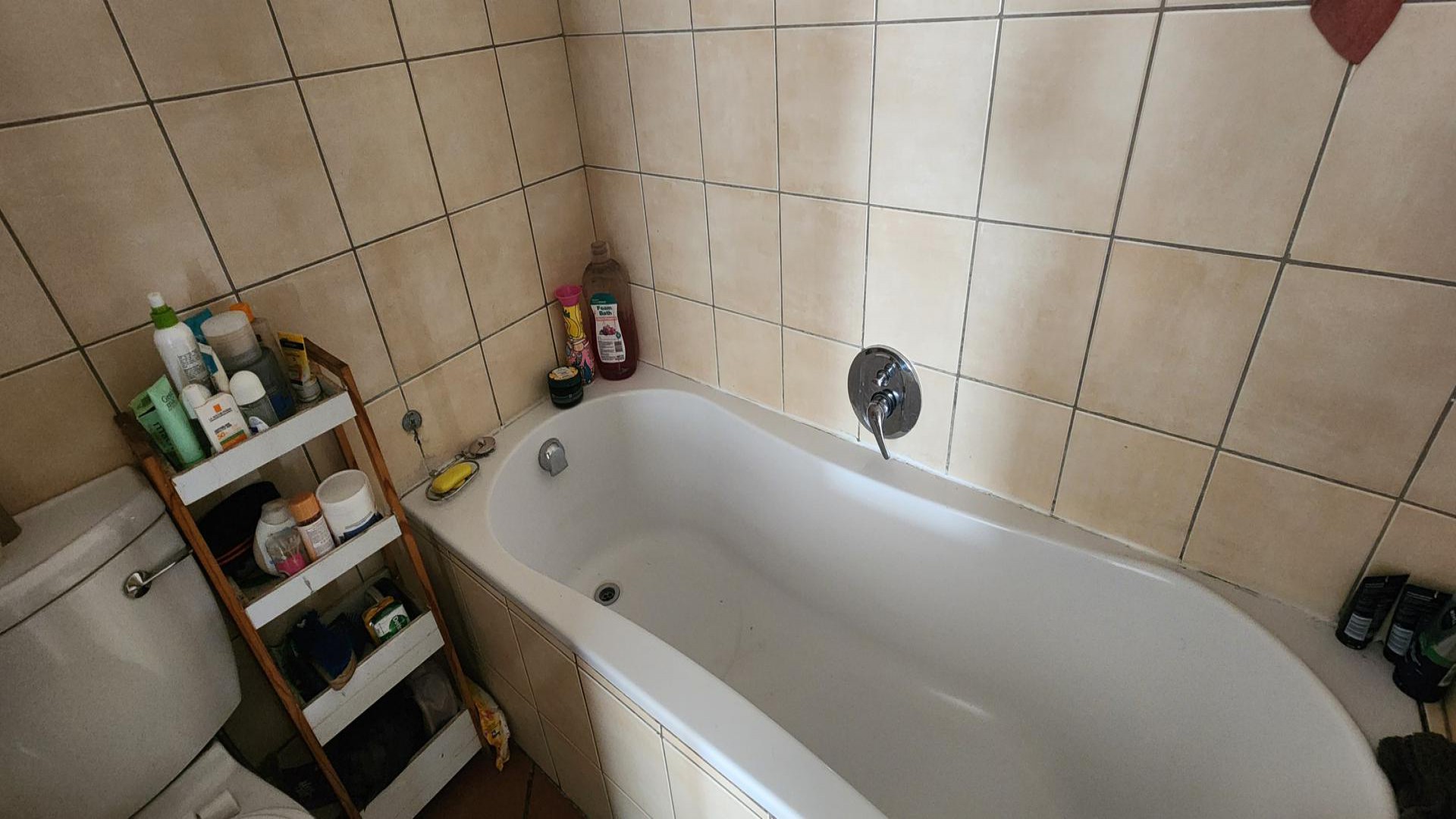 Bathroom 1 of property in Springs