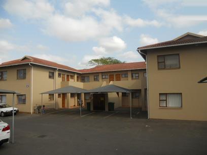 2 Bedroom Apartment for Sale For Sale in Empangeni - Private Sale - MR078204