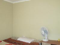 Main Bedroom - 12 square meters of property in Villa Liza