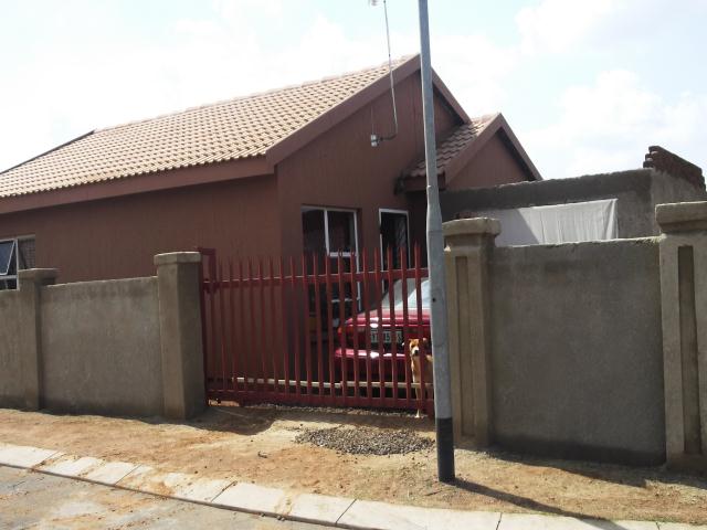 Front View of property in Vanderbijlpark