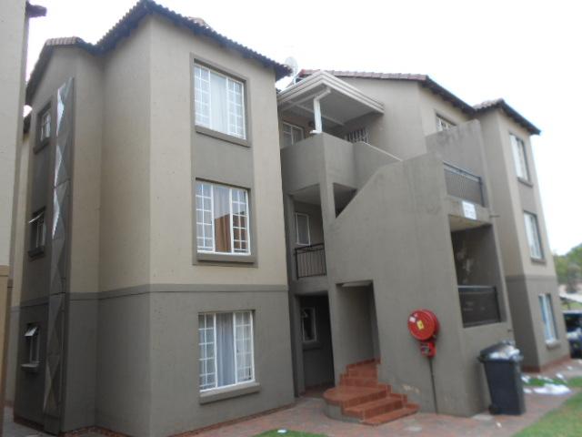 2 Bedroom Sectional Title for Sale For Sale in Meredale - Home Sell - MR079407