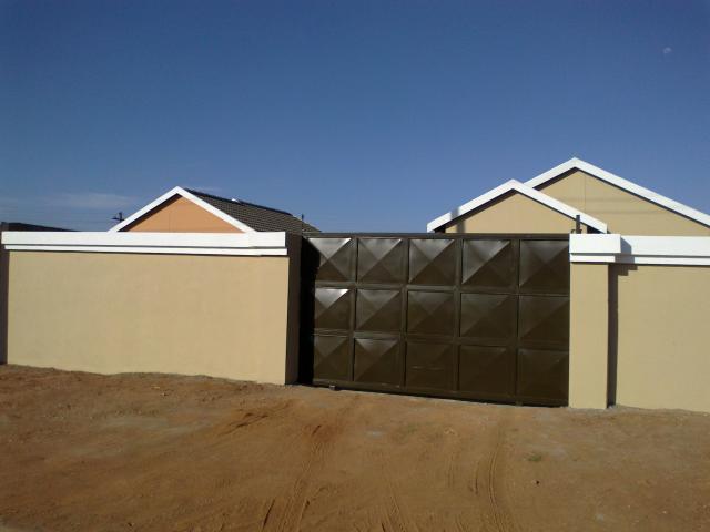 3 Bedroom House for Sale For Sale in Protea Glen - Home Sell - MR079869