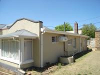 Front View of property in Lindley