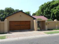 Front View of property in Queenswood