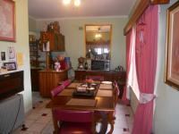 Dining Room - 15 square meters of property in Clansthal