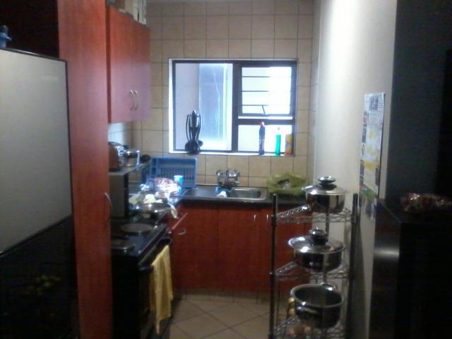 Kitchen of property in Sonheuwel