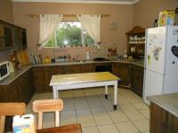 Kitchen - 51 square meters of property in Brits
