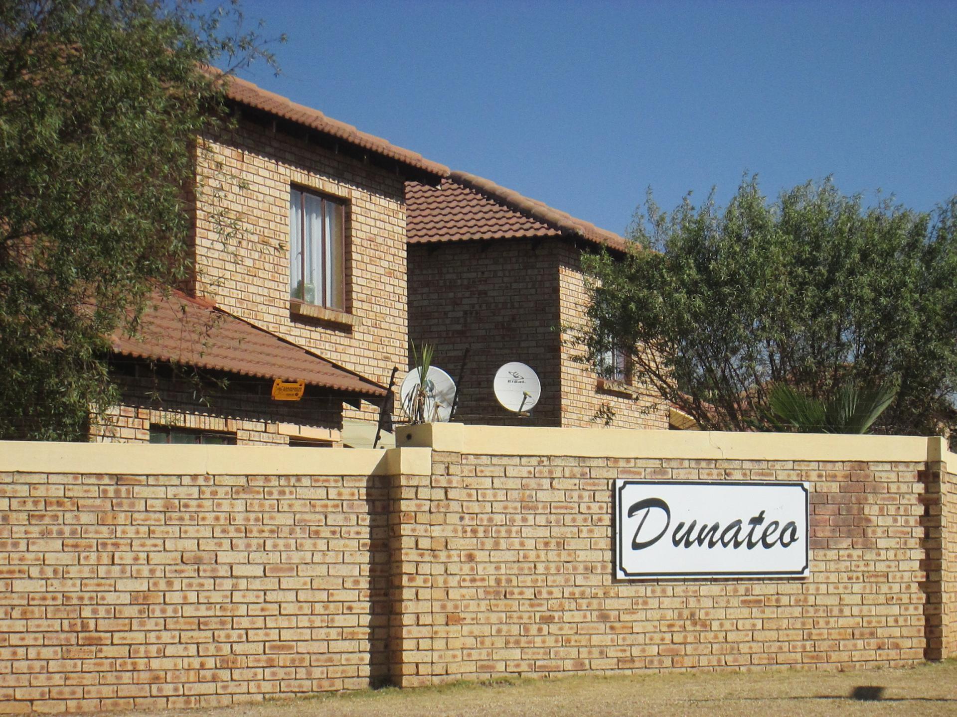 Front View of property in Witpoortjie