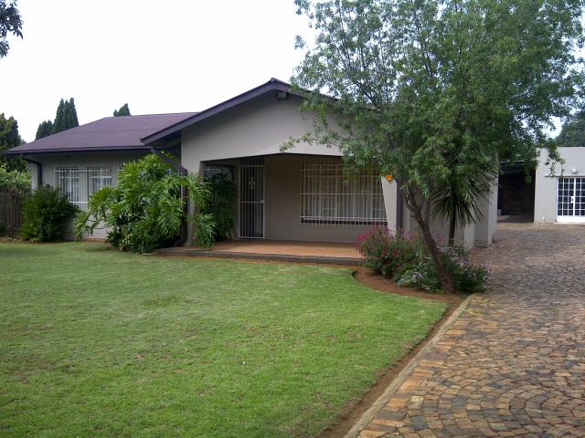 3 Bedroom House for Sale For Sale in Vereeniging - Home Sell - MR081158