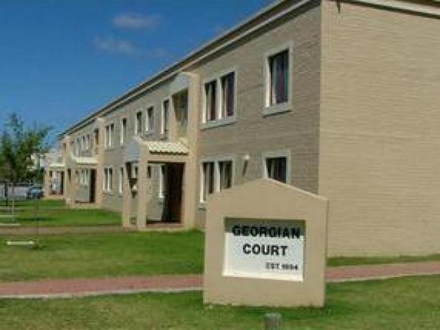 1 Bedroom Apartment for Sale For Sale in Somerset West - Home Sell - MR081276