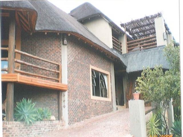 6 Bedroom House for Sale For Sale in Bela-Bela (Warmbad) - Home Sell - MR081758