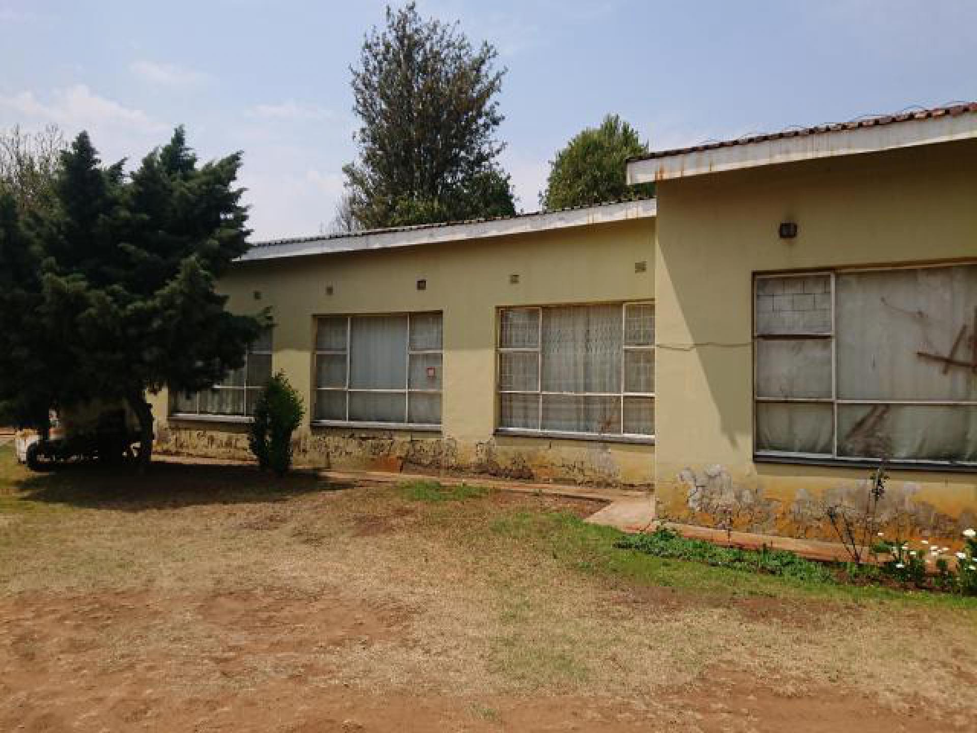 Standard Bank EasySell 5 Bedroom House for Sale in Dannhause