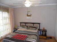 Main Bedroom - 18 square meters of property in Kingsburgh