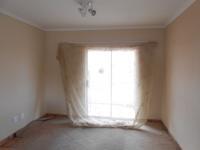 Lounges - 16 square meters of property in Randfontein