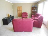 Lounges - 48 square meters of property in Benoni