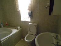 Bathroom 1 - 5 square meters of property in Elsburg