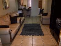 Lounges - 21 square meters of property in Castleview