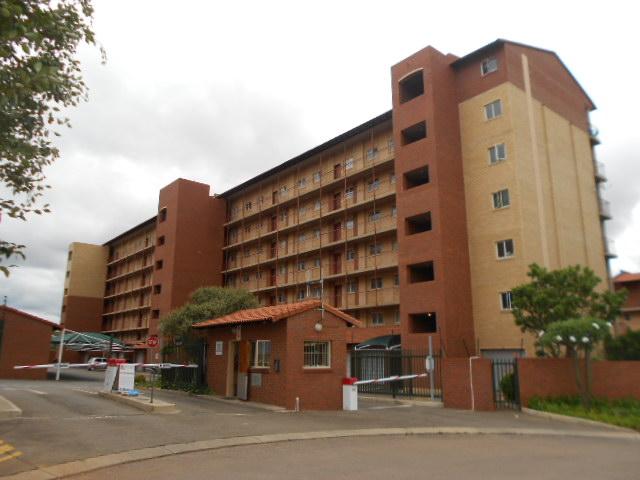 1 Bedroom Apartment for Sale and to Rent For Sale in Die Wilgers - Private Sale - MR084020