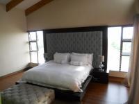 Main Bedroom - 66 square meters of property in Willow Acres Estate