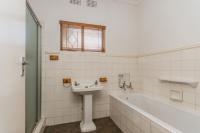 Bathroom 1 - 1 square meters of property in Silverfields