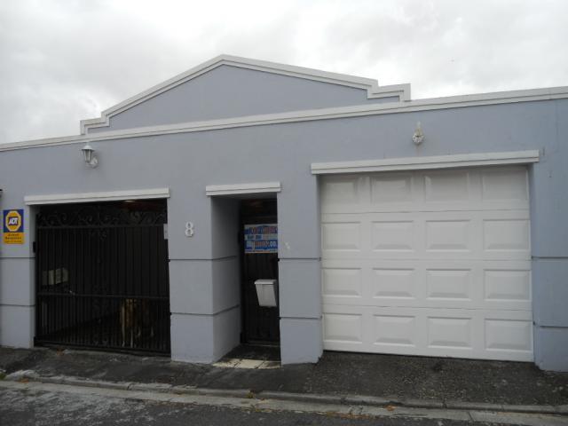3 Bedroom House for Sale For Sale in Rondebosch East - Private Sale - MR085013