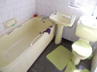 Bathroom 1 - 5 square meters of property in Pimville