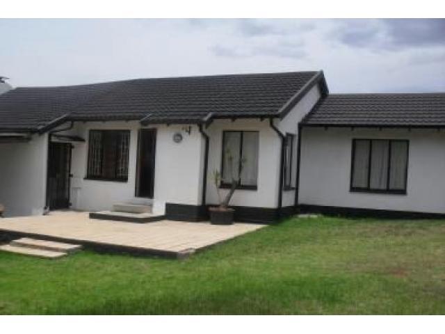 2 Bedroom House for Sale For Sale in Groblerpark - Private Sale - MR085784