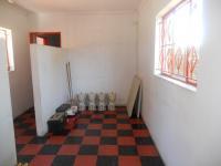 Lounges - 13 square meters of property in Emalahleni (Witbank) 