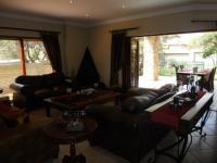 Lounges - 53 square meters of property in Pebble Rock