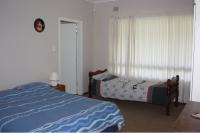 Bed Room 1 - 265 square meters of property in Port Edward