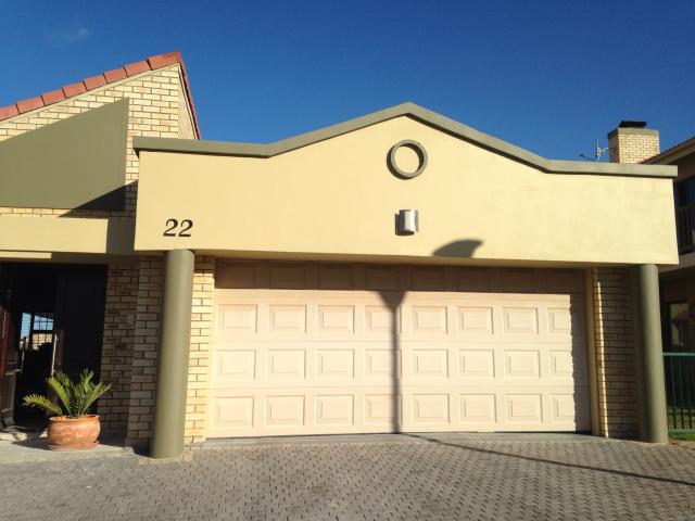 3 Bedroom House for Sale For Sale in Hartenbos - Private Sale - MR087063