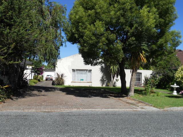 Front View of property in George Central