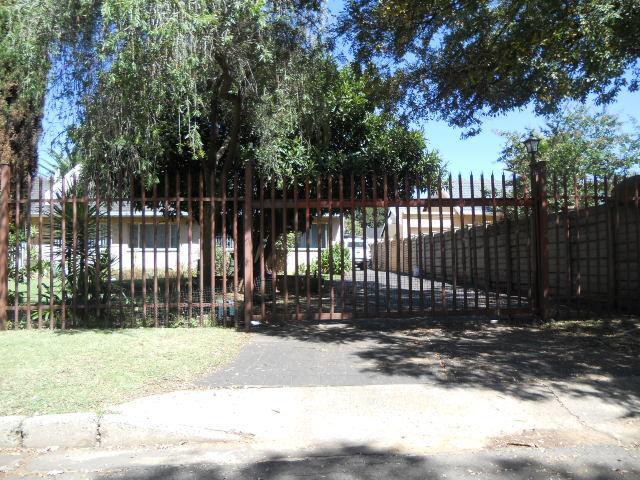 Front View of property in Alberton