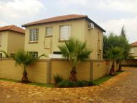 3 Bedroom 2 Bathroom Duplex for Sale for sale in Heuwelsig Estate