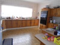 Kitchen - 61 square meters of property in Brakpan