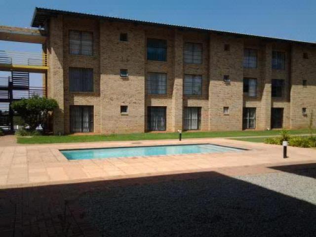 1 Bedroom Apartment for Sale and to Rent For Sale in Potchefstroom - Private Sale - MR087962