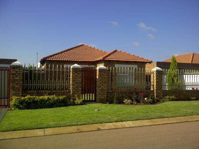 3 Bedroom House for Sale For Sale in Pretoria North - Private Sale - MR088051