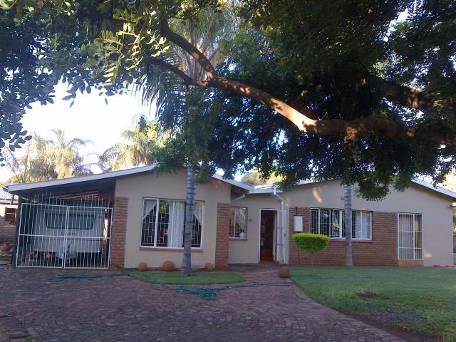 3 Bedroom House for Sale For Sale in Mokopane (Potgietersrust) - Home Sell - MR088118