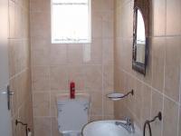 Bathroom 1 of property in Oranjeville