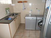 Kitchen - 14 square meters of property in Plettenberg Bay