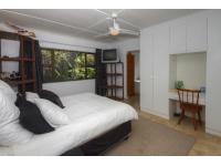 Bed Room 1 of property in Bushmans River