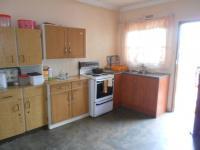Kitchen - 16 square meters of property in Alberton