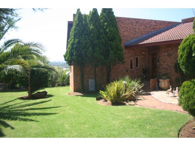 4 Bedroom House for Sale For Sale in Lydenburg - Home Sell - MR088589