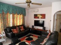 Lounges - 24 square meters of property in Verulam 