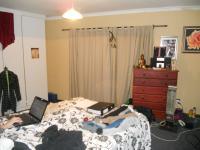 Bed Room 1 - 21 square meters of property in Glenmarais (Glen Marais)