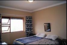 Main Bedroom - 9 square meters of property in Port Edward