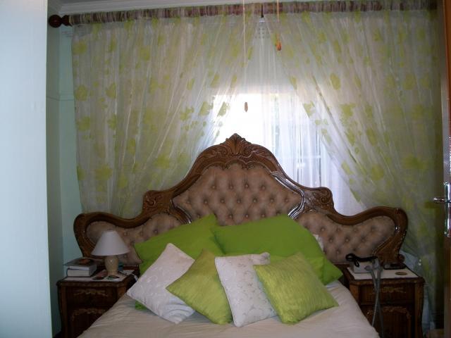 Main Bedroom of property in Waterval Boven