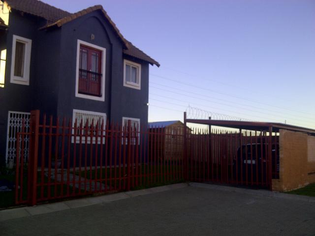 2 Bedroom Cluster for Sale For Sale in Heidelberg - GP - Home Sell - MR089497
