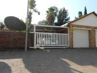 2 Bedroom 1 Bathroom Cluster for Sale for sale in Wynberg - JHB