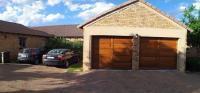 Front View of property in Monavoni